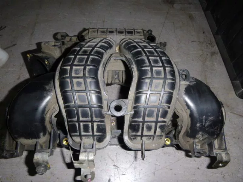 Впускной коллектор ST302119