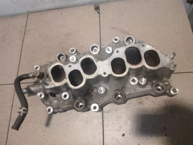 Впускной коллектор ST298643