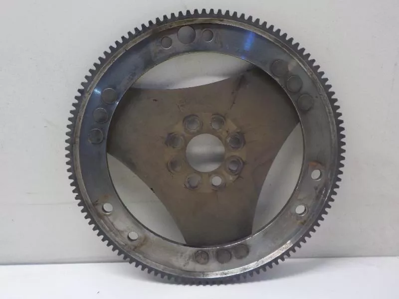 Маховик двигателя BS263459