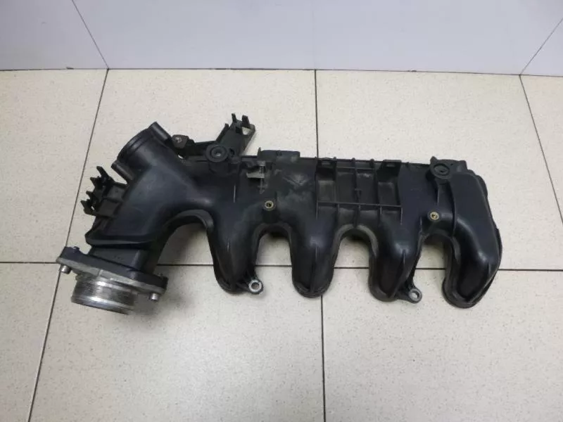 Впускной коллектор ST302025 Впускной коллектор ST302025