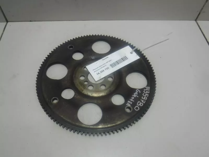 Маховик двигателя BS267037