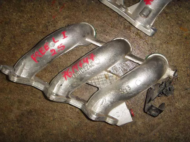 Впускной коллектор ST297876 Впускной коллектор ST297876