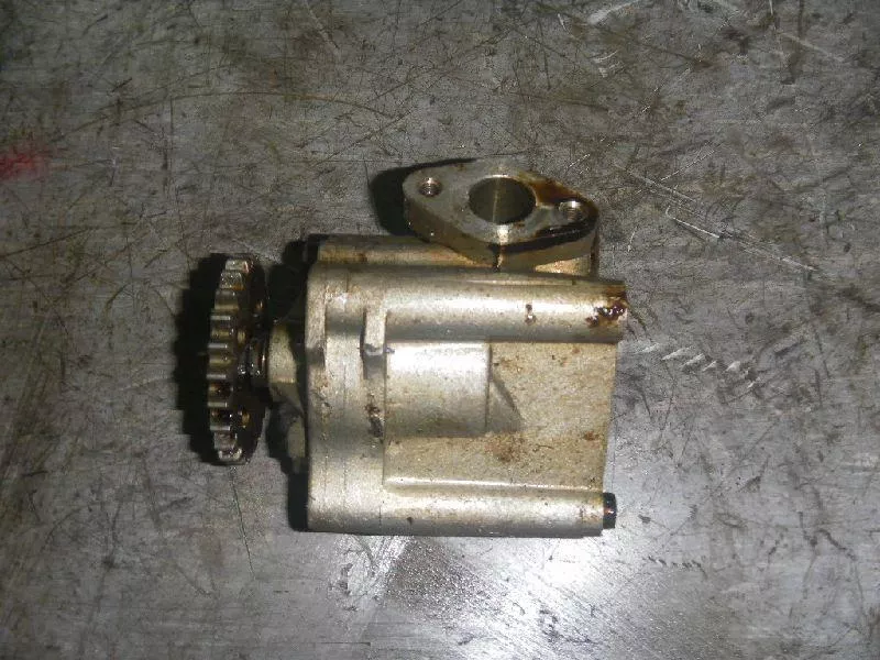 Масляный насос BS251731