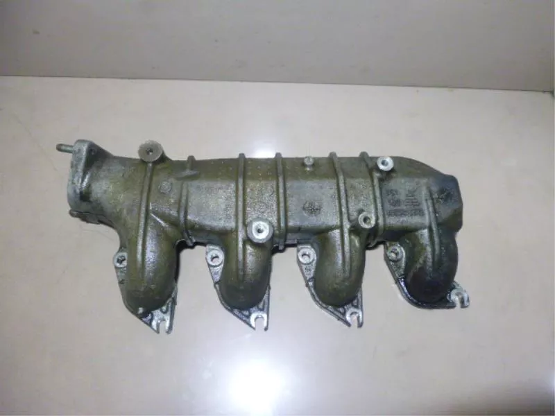 Впускной коллектор ST298203