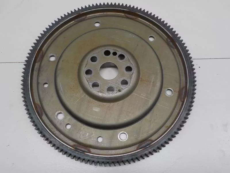 Маховик двигателя BS267185