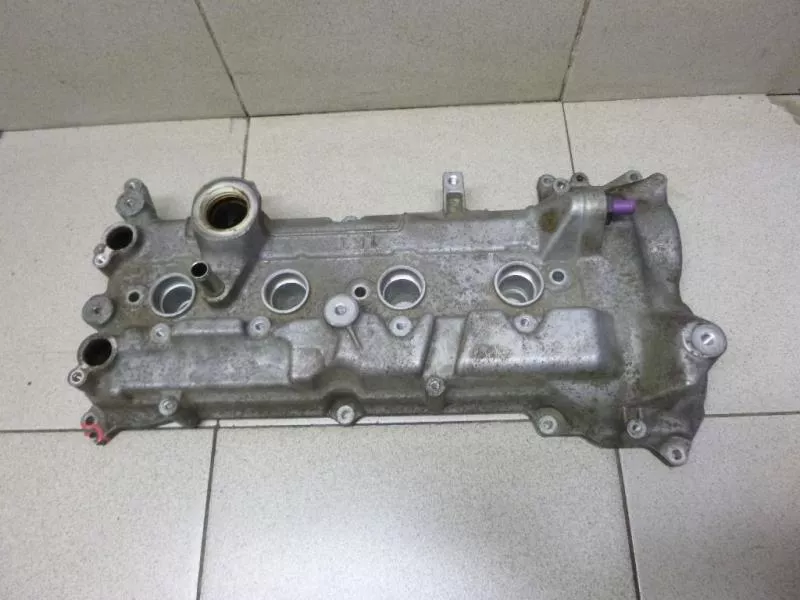 Клапанная крышка ГБЦ BS68635 Клапанная крышка ГБЦ BS68635