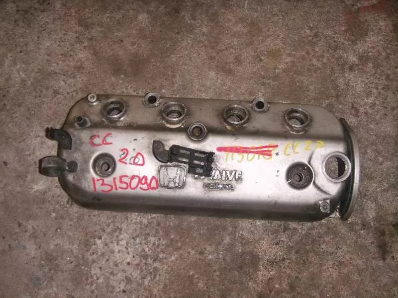 Клапанная крышка ГБЦ BS68275 Клапанная крышка ГБЦ BS68275