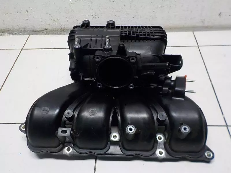 Впускной коллектор ST302894