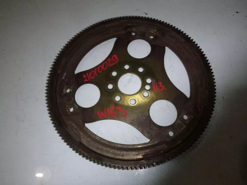 Маховик двигателя BS263892