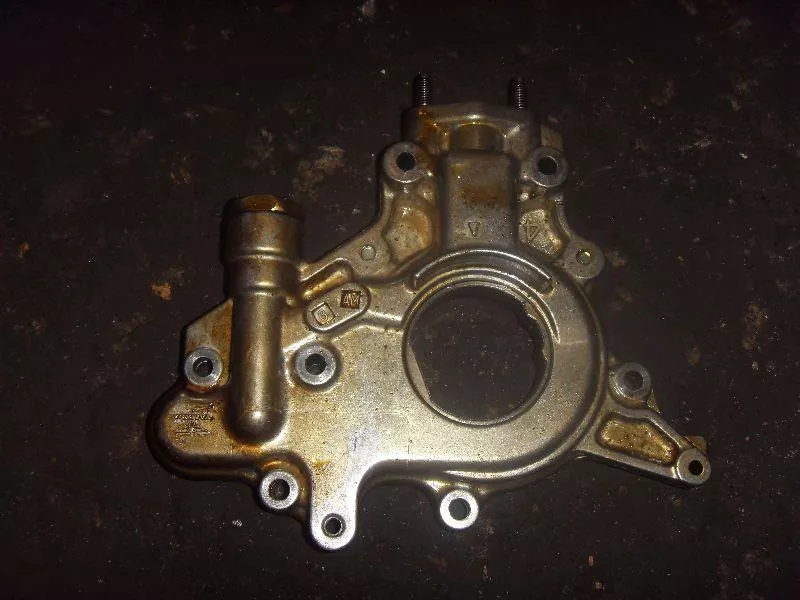 Масляный насос BS252096 Масляный насос BS252096