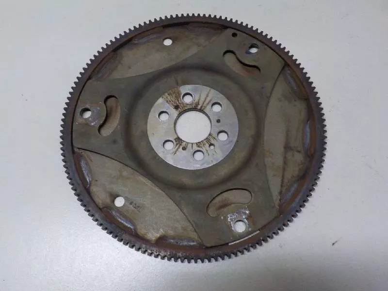 Маховик двигателя BS264655