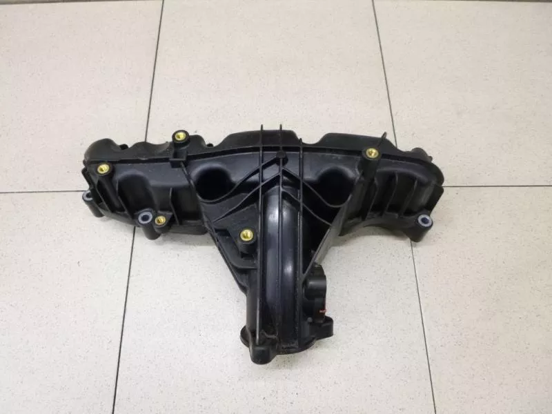 Впускной коллектор ST302360