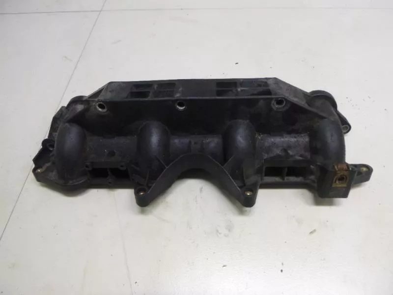 Впускной коллектор ST302518