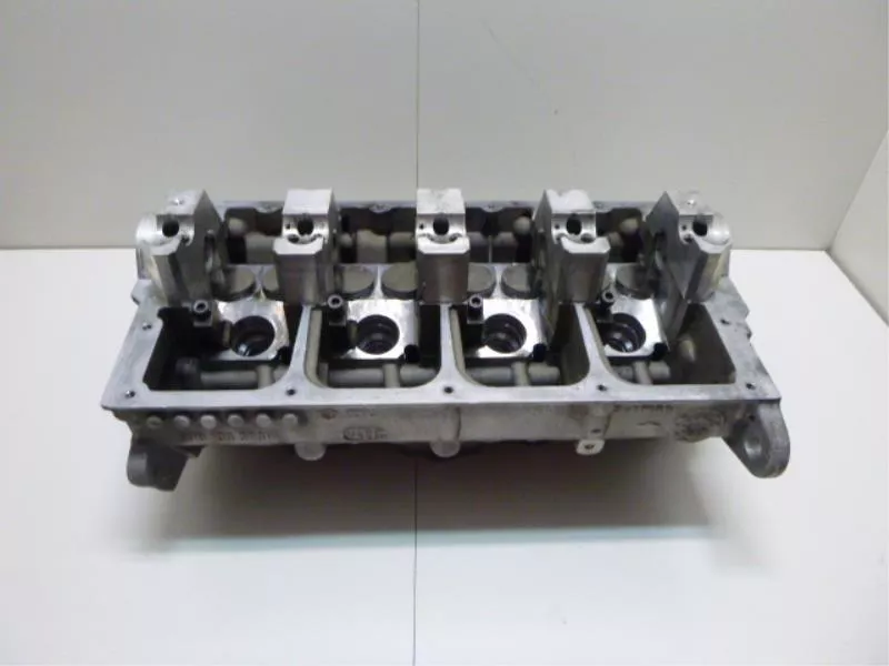 ГБЦ (головка блока цилиндров) ST296366