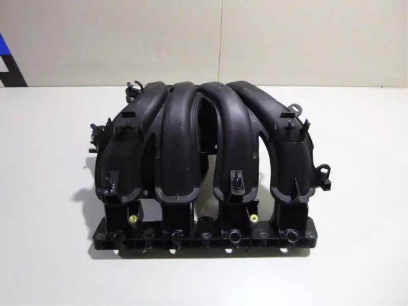 Впускной коллектор ST300702