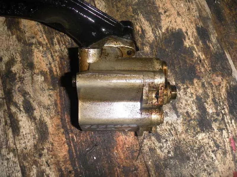 Масляный насос BS252748 Масляный насос BS252748