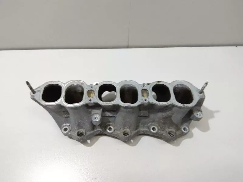 Впускной коллектор ST298837