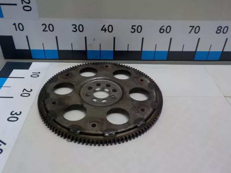 Маховик двигателя BS267490