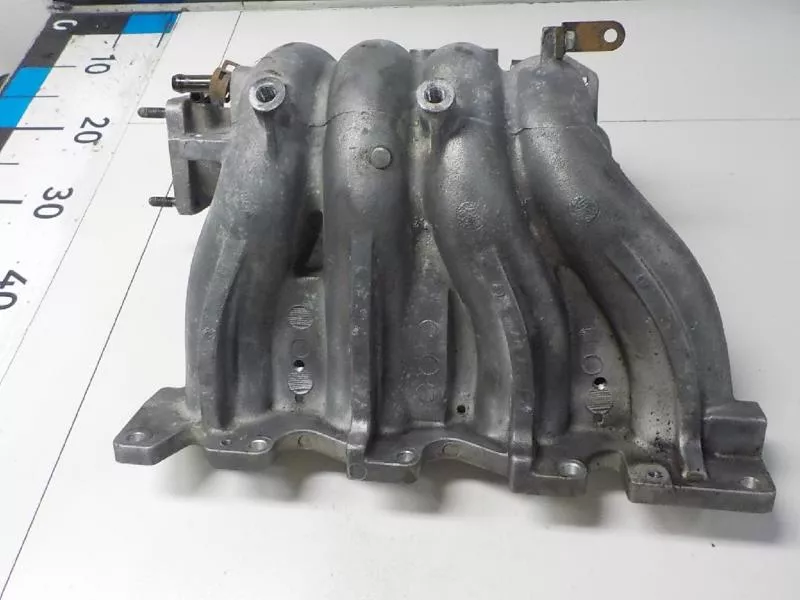 Впускной коллектор ST300388