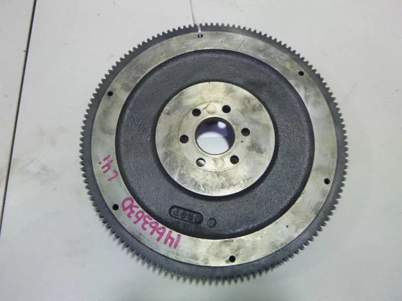 Маховик двигателя BS265629