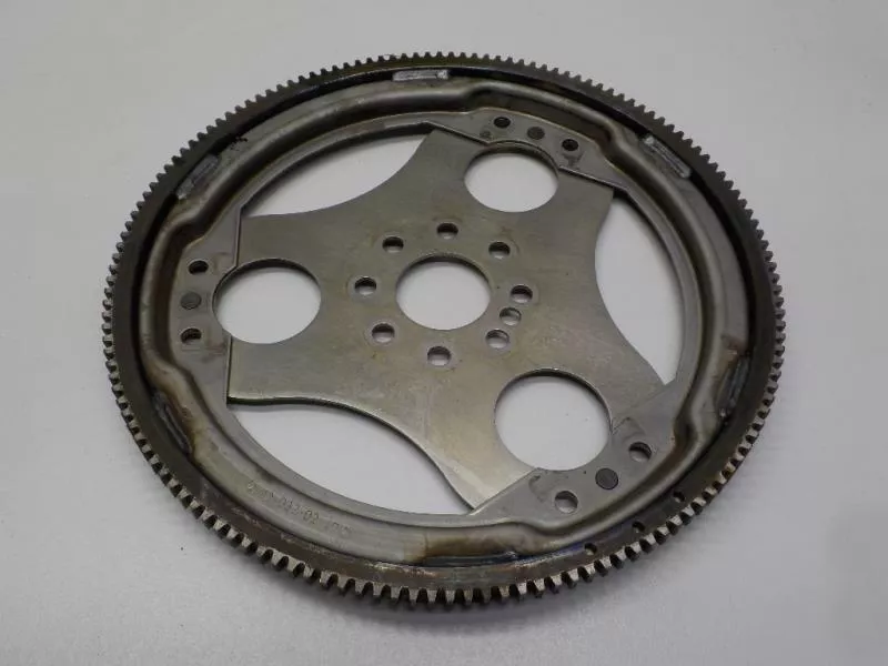 Маховик двигателя BS263886