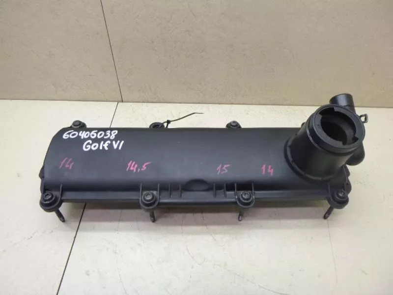 Клапанная крышка ГБЦ BS70385 Клапанная крышка ГБЦ BS70385