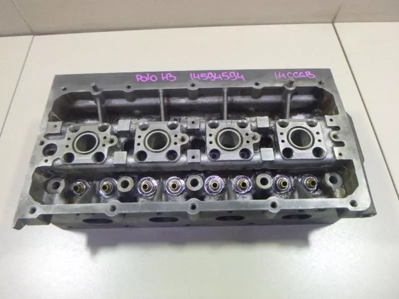 ГБЦ (головка блока цилиндров) ST295818 ГБЦ (головка блока цилиндров) ST295818