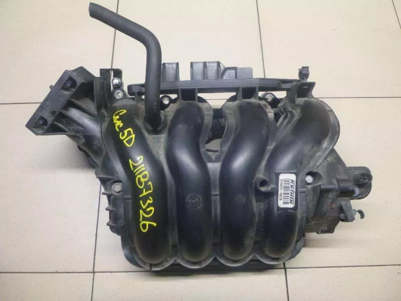 Впускной коллектор ST301040 Впускной коллектор ST301040