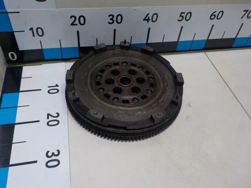 Маховик двигателя BS267725 Маховик двигателя BS267725