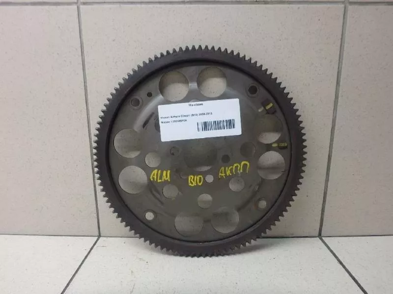 Маховик двигателя BS263374