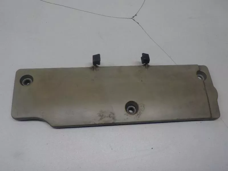 Клапанная крышка ГБЦ BS68110 Клапанная крышка ГБЦ BS68110