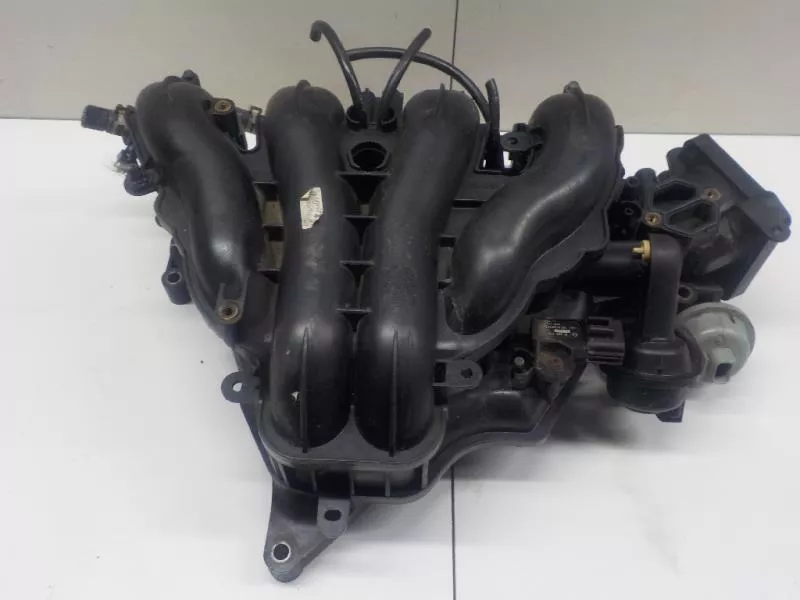 Впускной коллектор ST302330 Впускной коллектор ST302330