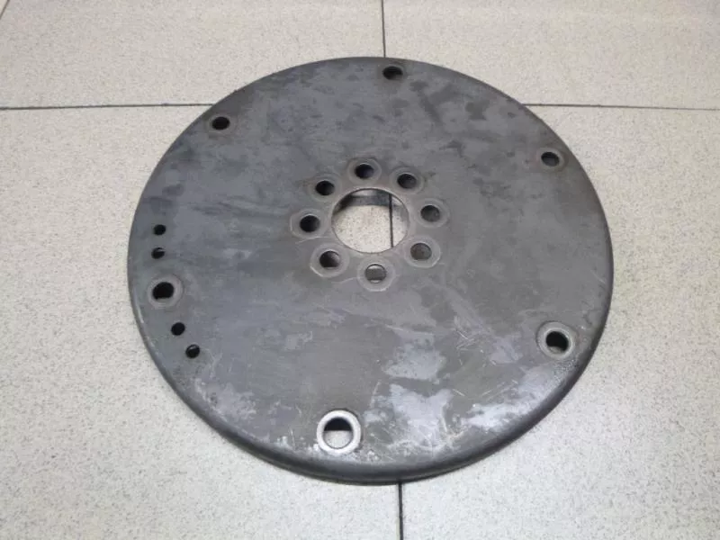 Маховик двигателя BS264792