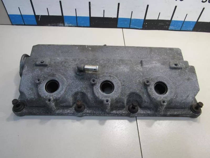 Клапанная крышка ГБЦ BS68897