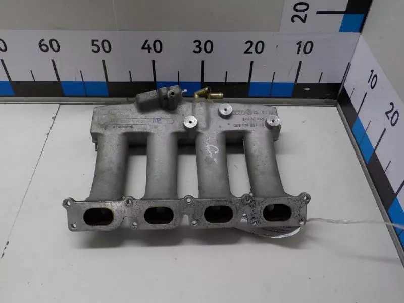 Впускной коллектор ST299684 Впускной коллектор ST299684