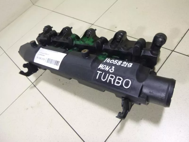 Впускной коллектор ST302273