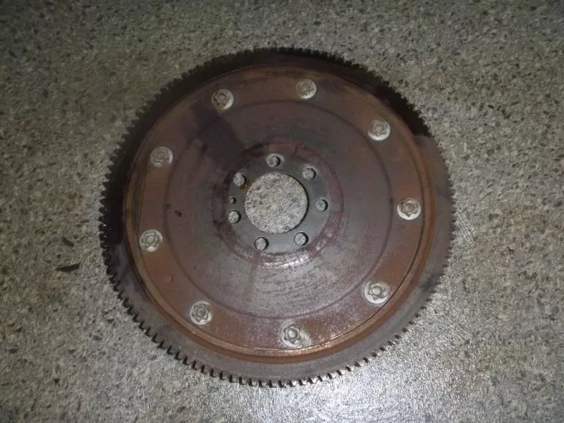 Маховик двигателя BS265973