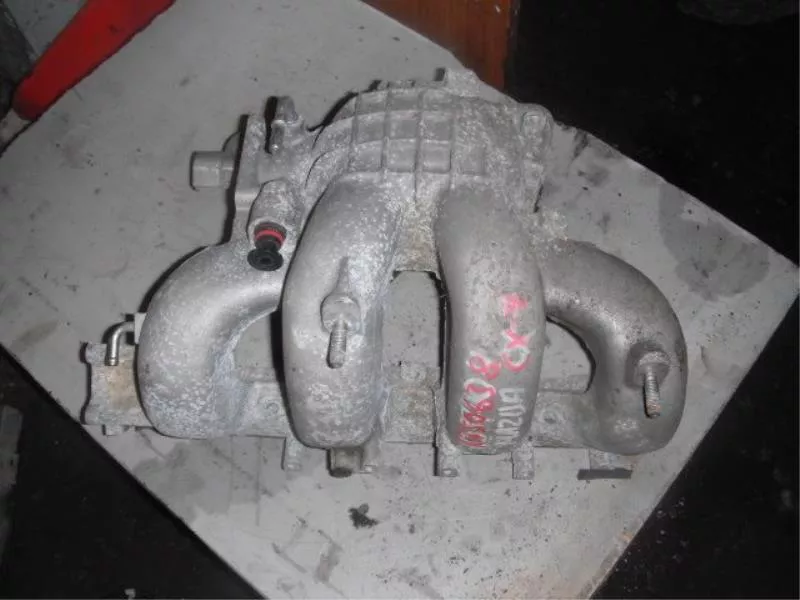 Впускной коллектор ST300578