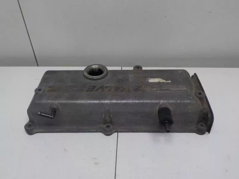 Клапанная крышка ГБЦ BS68388 Клапанная крышка ГБЦ BS68388