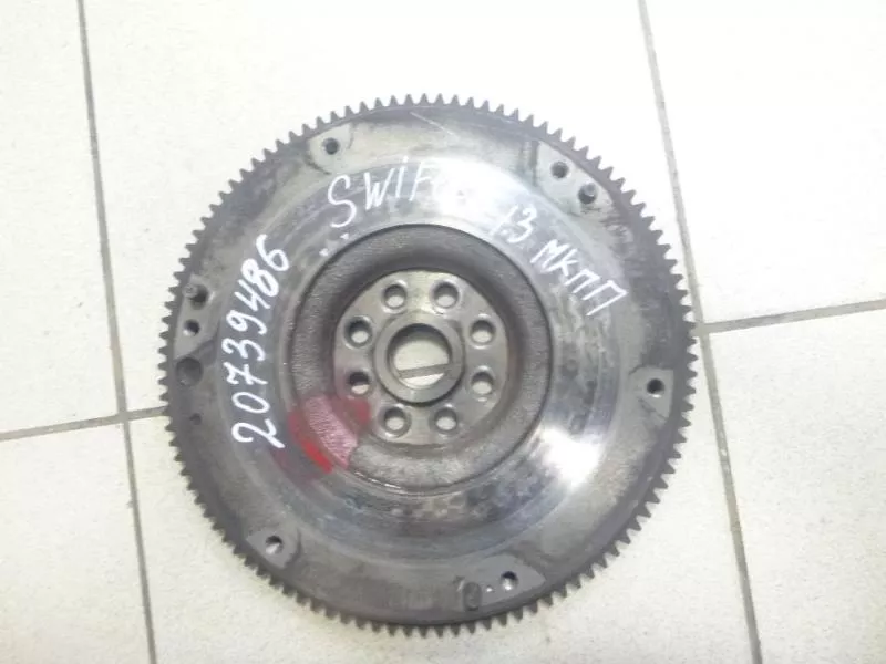 Маховик двигателя BS264855