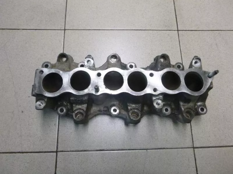 Впускной коллектор ST299648