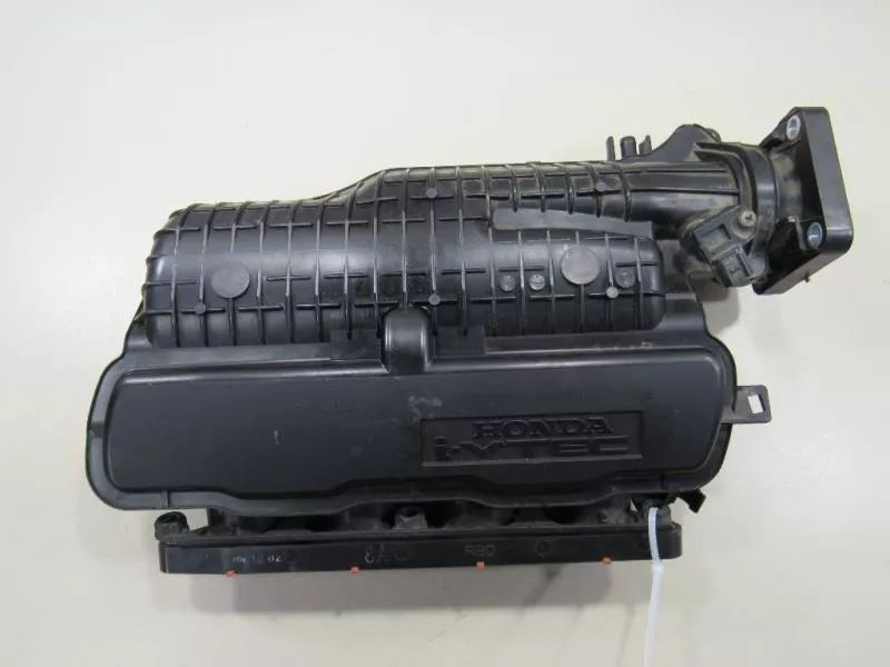 Впускной коллектор ST302074 Впускной коллектор ST302074