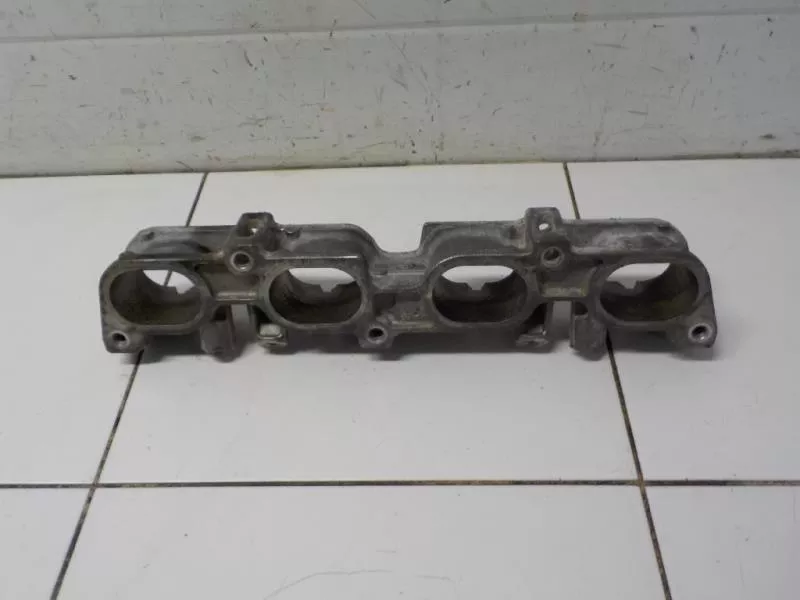 Впускной коллектор ST298253 Впускной коллектор ST298253