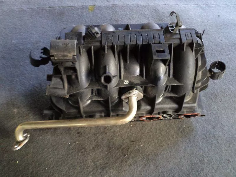 Впускной коллектор ST299920