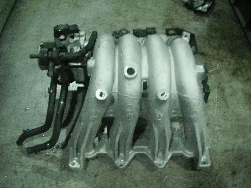 Впускной коллектор ST298320 Впускной коллектор ST298320