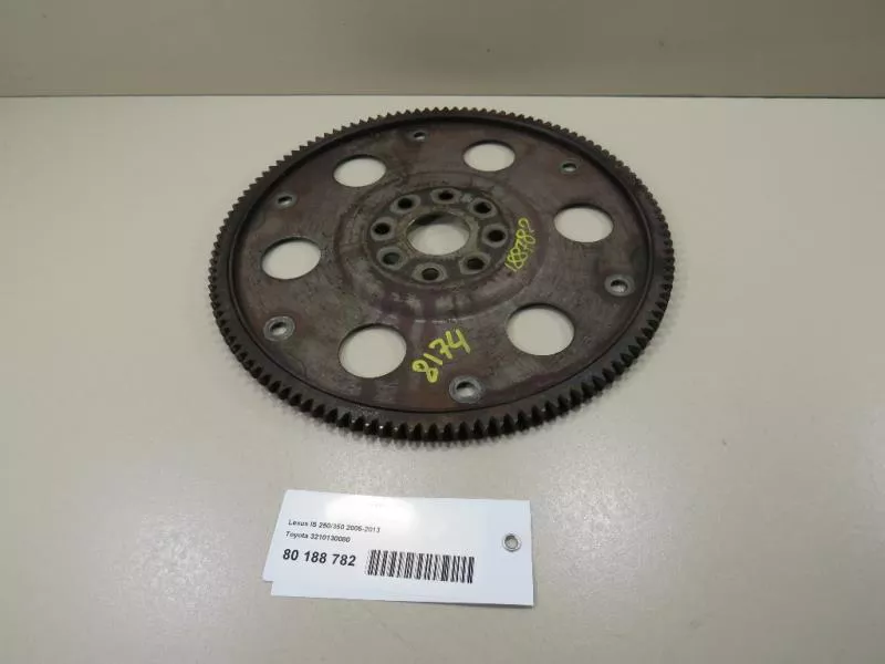 Маховик двигателя BS264906