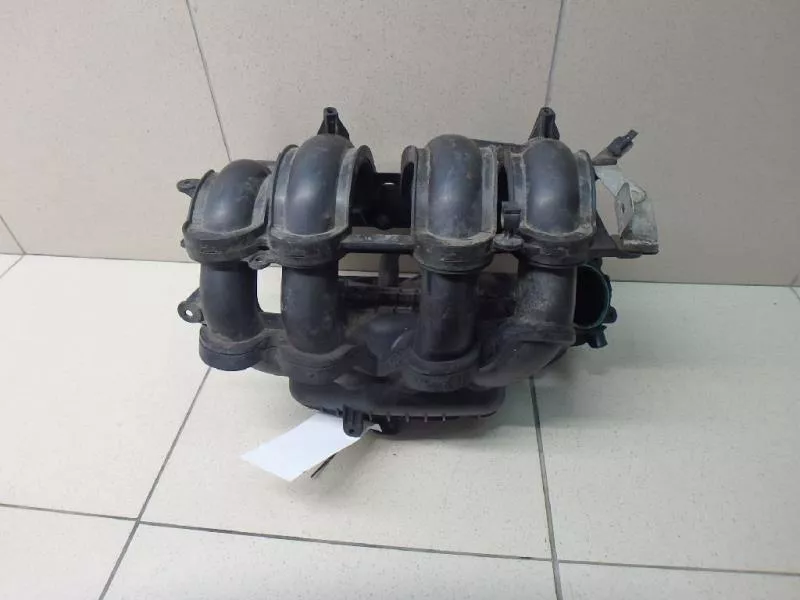 Впускной коллектор ST302227 Впускной коллектор ST302227