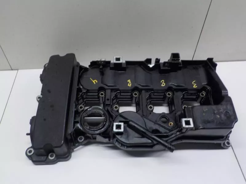 Клапанная крышка ГБЦ BS70242