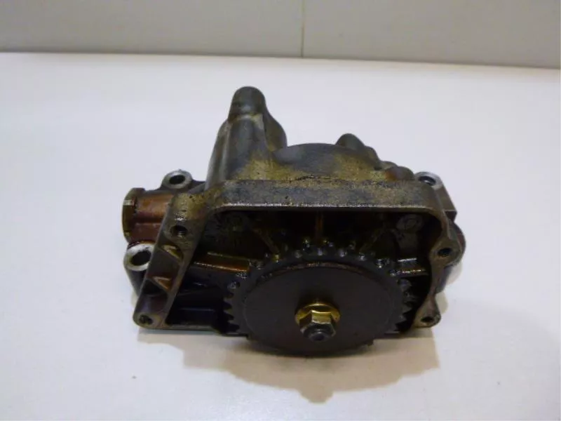 Масляный насос BS254047