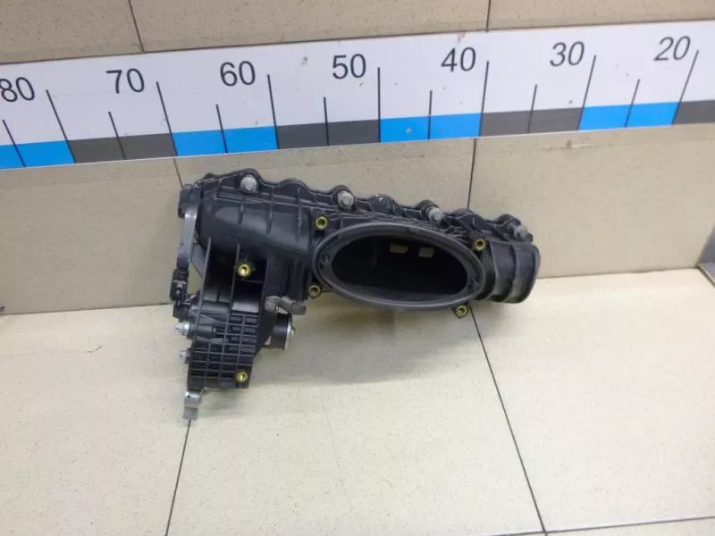 Впускной коллектор ST302859 Впускной коллектор ST302859